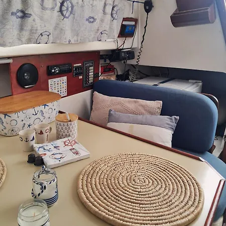 Romantic Getaway On A Sailboat In The Tagus Lissabon